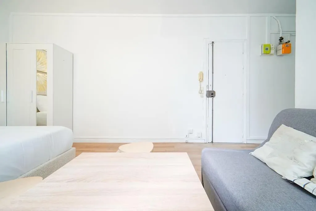 Studio Buttes-chaumont - Hautpoul - V Apartment *